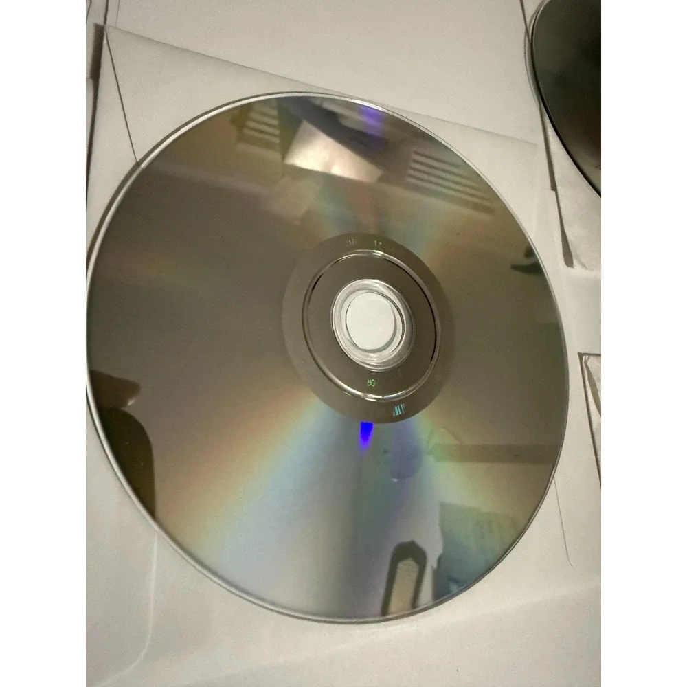 Apple - Final Cut Studio Audio Livetype 2.0 DVD Pro Content Discs Year 2007